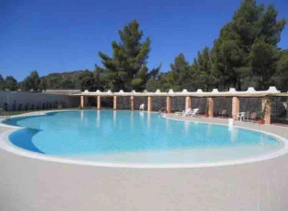 Casa L'Orizzonte Azzurro Villa Pula Eksteriør bilde