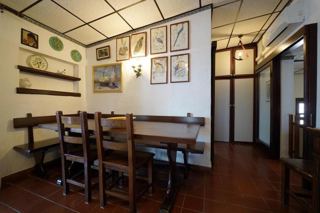 Casa L'Orizzonte Azzurro Villa Pula Eksteriør bilde